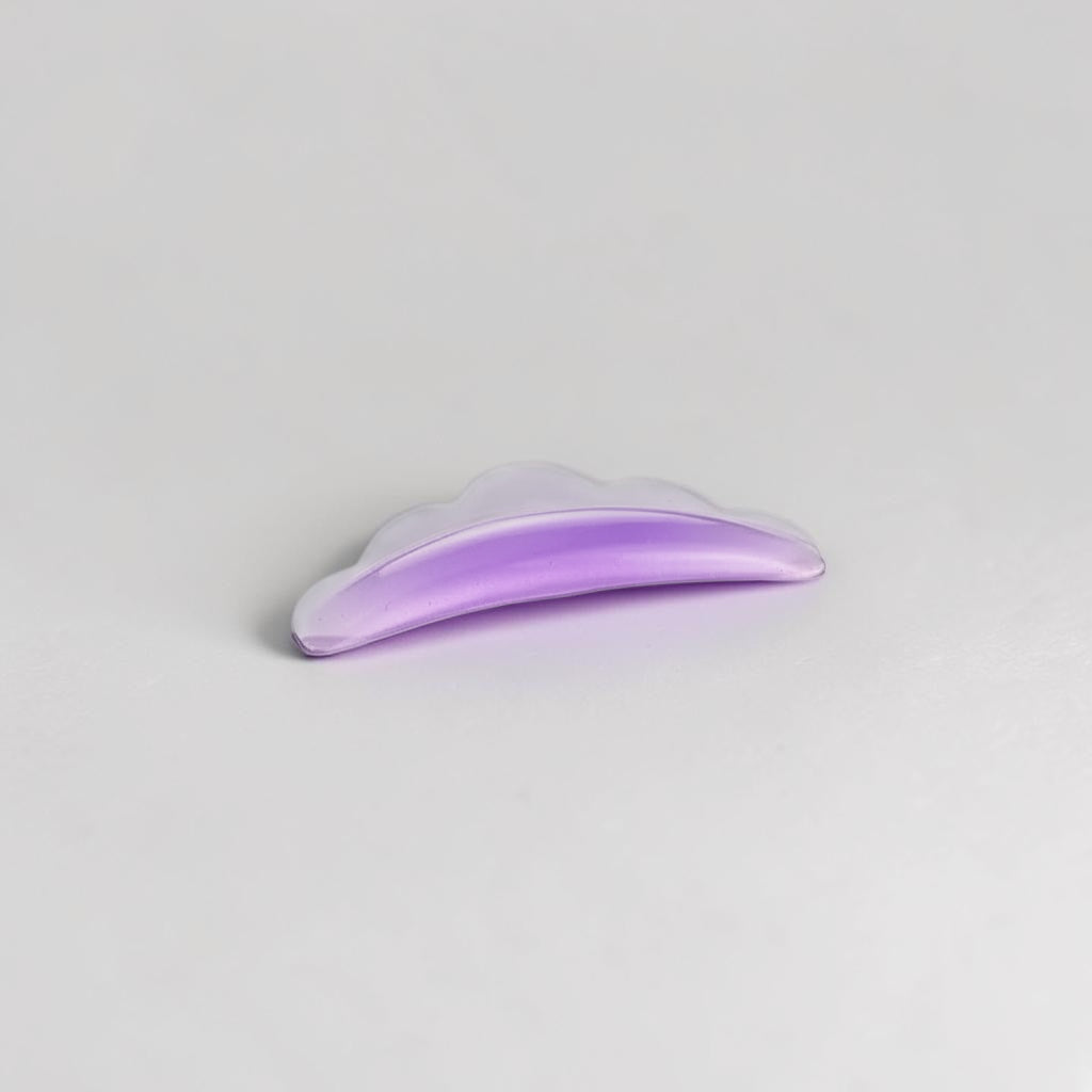 House of Tresse SilkyLift selbstklebendes, lilafarbenes Silikonpad für professionelles Wimpernlifting